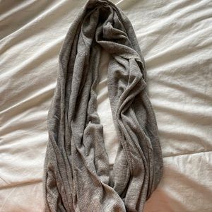 American Eagle Infinity Scarf